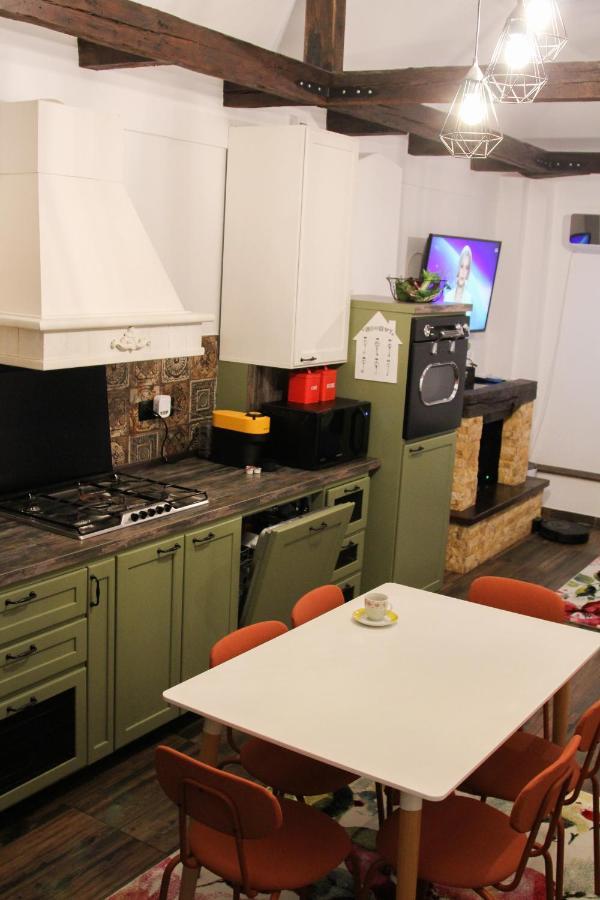 Cozy Cottage - Free Parking, Self Check-In Nagyvárad Kültér fotó